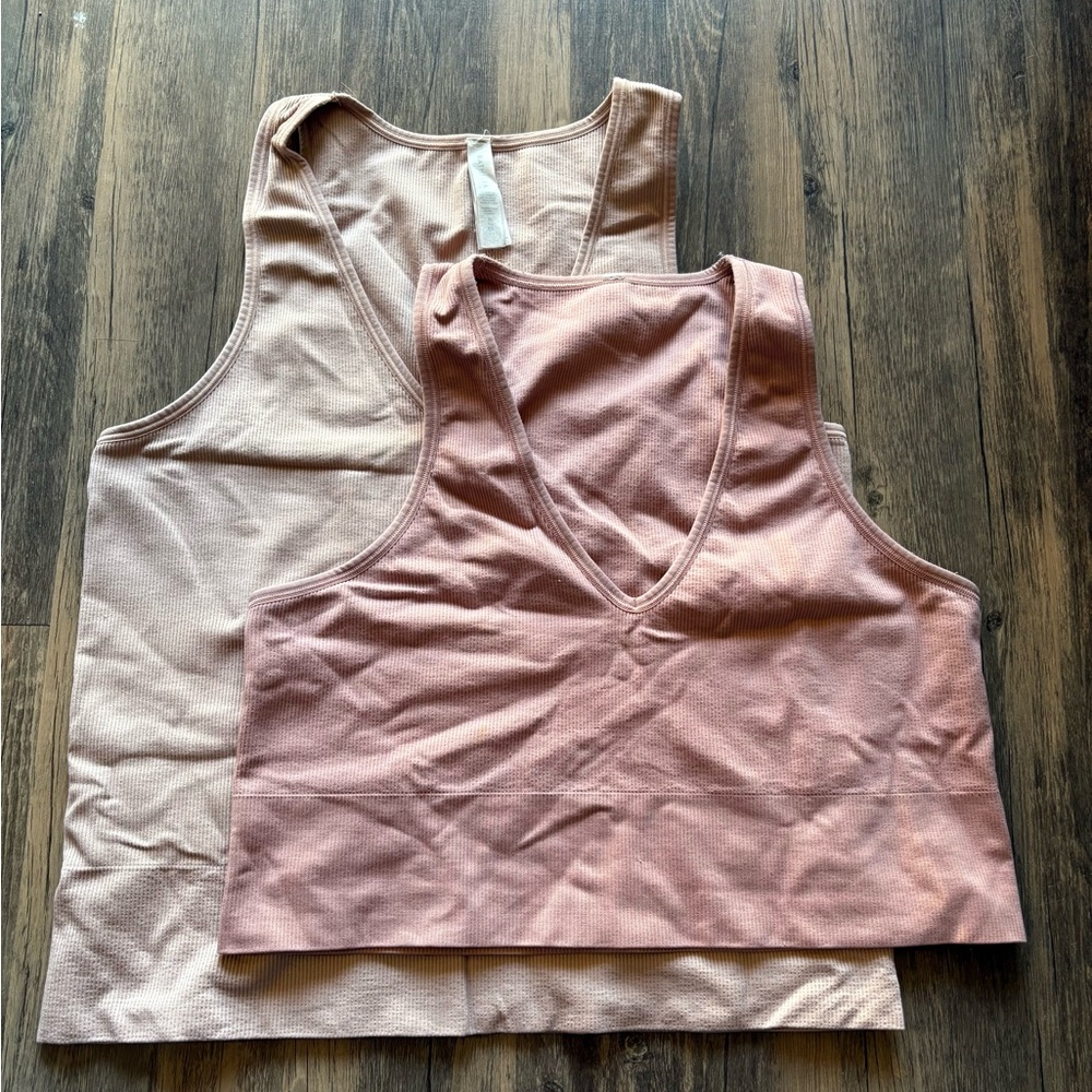 Athleta Ribbed V-Neck Tank Tops - Pink/Taupe